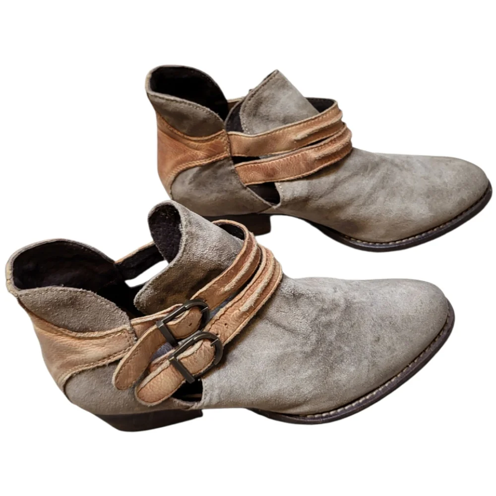 Rebels Stylish Tan and Almond Buckle Strap Leather Suede Ankle Boots - Size 8M